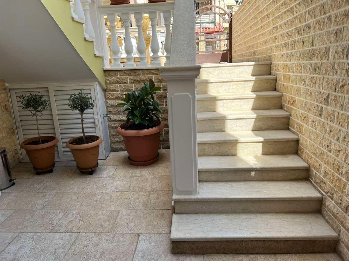 Sofia Apartments Thessaloniki Exterior photo